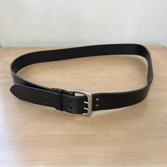 Perry Ellis Black Full Grain Cowhide Leather Belt Double Prong Brass Buckle 44 - Picture 2 of 11